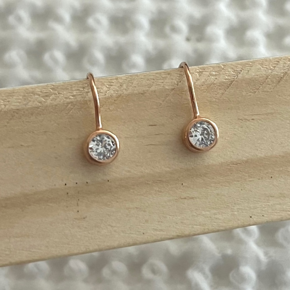 NWT Shashi Bezel Drop Earrings CZ & Gold Vermeil Over Sterling